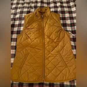 Old Navy Quilted Tan Vest New